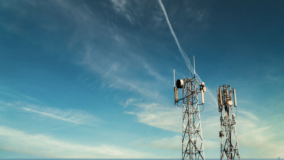 Networks and data resolution